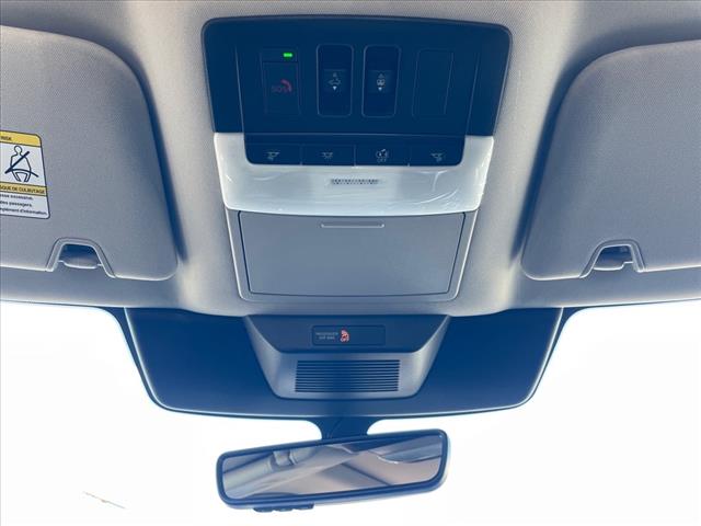 2025 Nissan Pathfinder AUTO