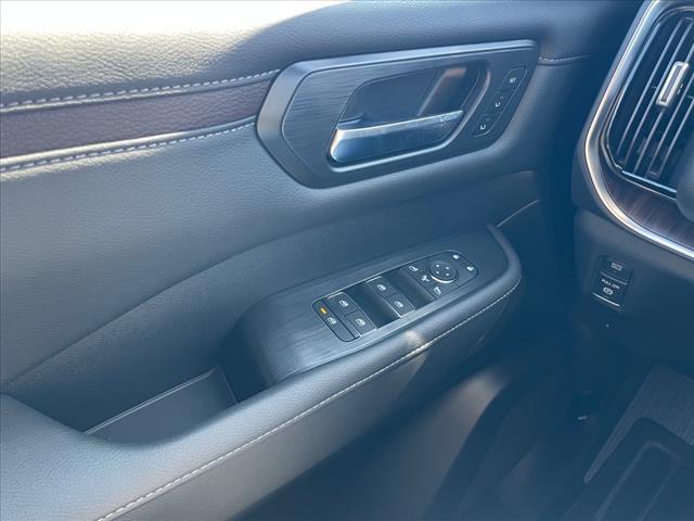 2025 Nissan Armada AUTO