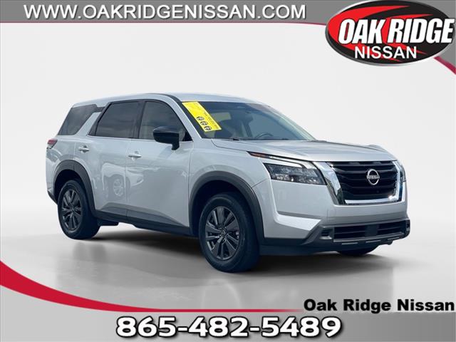 2023 Nissan Pathfinder S