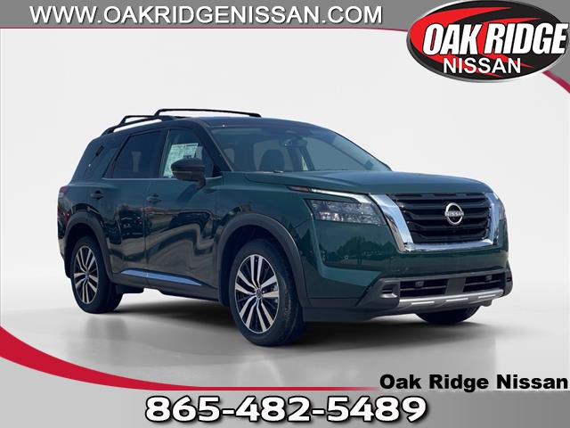 2025 Nissan Pathfinder AUTO