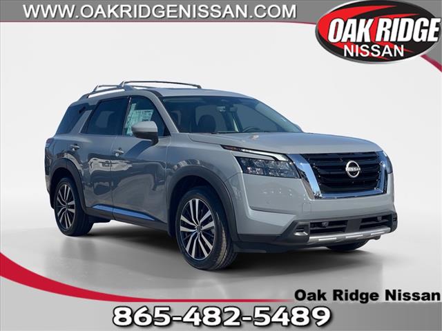 2025 Nissan Pathfinder AUTO