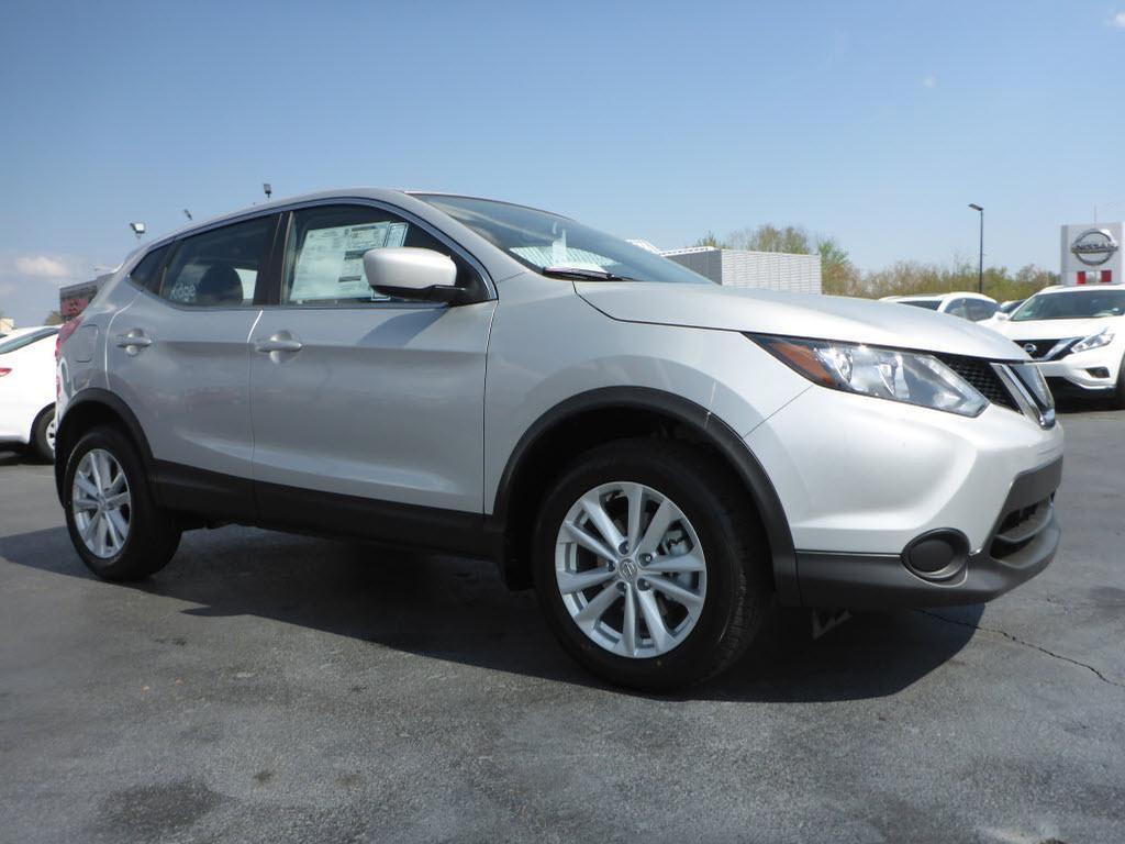 Jn1bj1cp3jw151565-1s