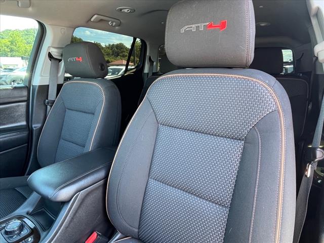 2022 GMC Acadia AT4