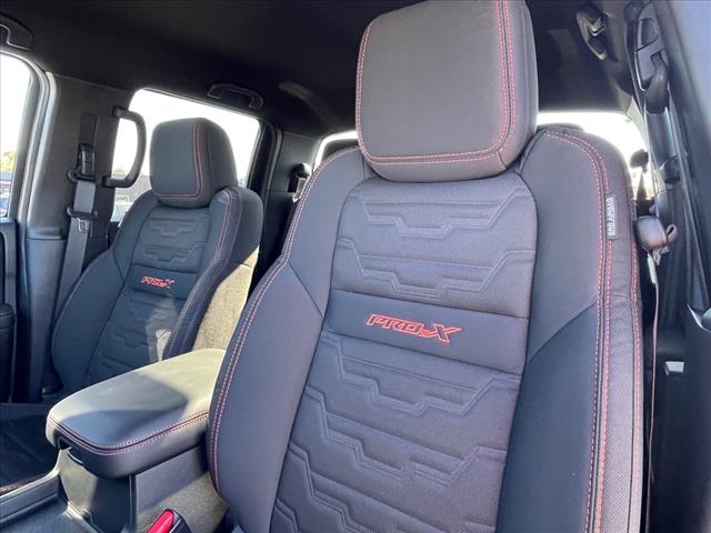 2025 Nissan Frontier AUTO