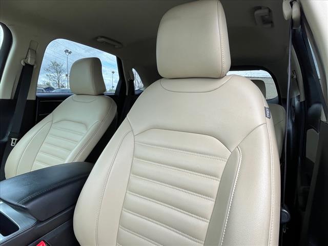2022 Ford Edge 