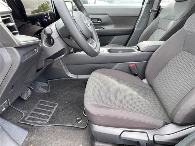 2025 Nissan Kicks CVT