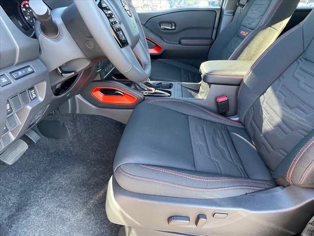 2025 Nissan Frontier AUTO