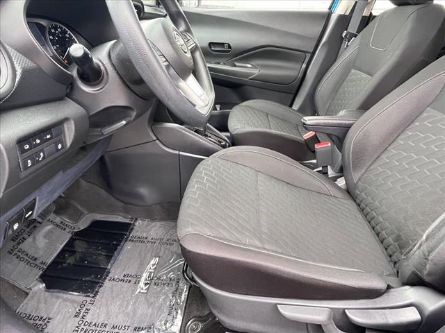 2022 Nissan Kicks S