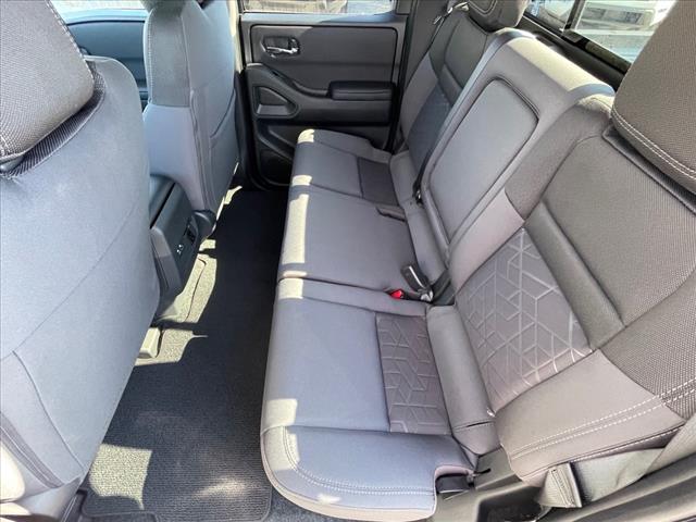 2025 Nissan Frontier AUTO