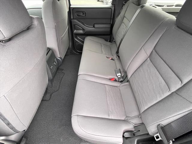 2025 Nissan Frontier AUTO