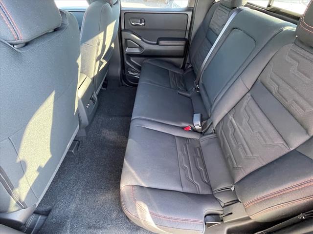 2025 Nissan Frontier AUTO
