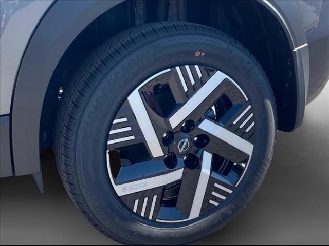 2025 Nissan Kicks CVT