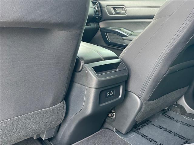 2023 Nissan Pathfinder S