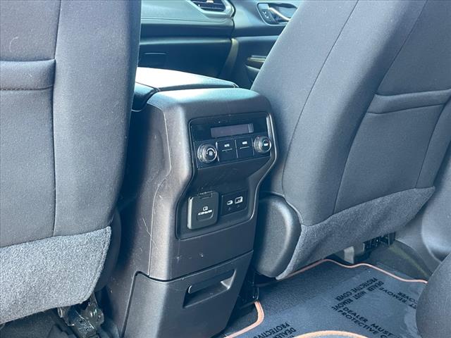 2022 GMC Acadia AT4