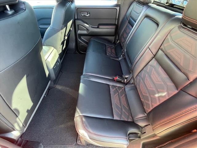 2025 Nissan Frontier AUTO