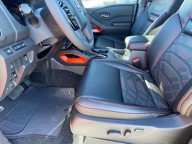 2025 Nissan Frontier AUTO