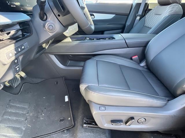 2025 Nissan Murano AUTO