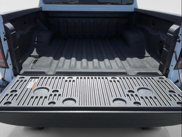 2025 Nissan Frontier AUTO