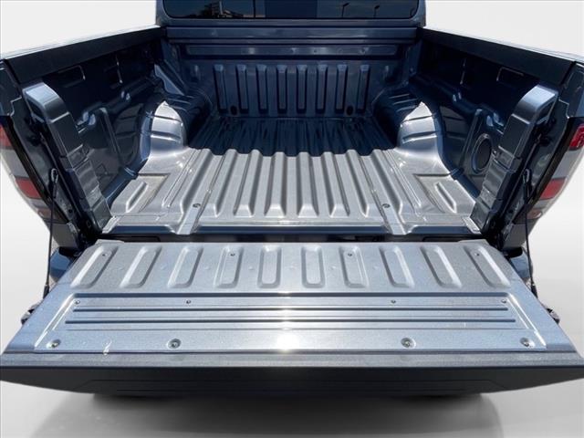 2025 Nissan Frontier AUTO