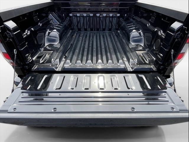2025 Nissan Frontier AUTO