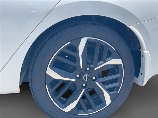 2024 Nissan Versa SR