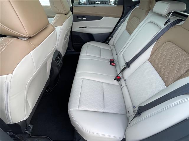 2025 Nissan Murano AUTO