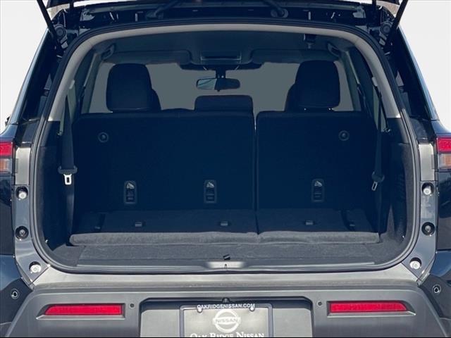 2025 Nissan Pathfinder AUTO
