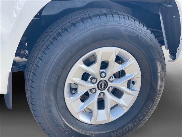 2025 Nissan Frontier AUTO