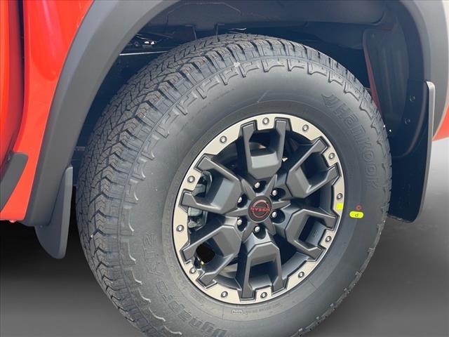 2025 Nissan Frontier AUTO