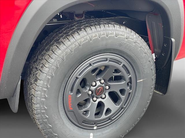 2025 Nissan Frontier AUTO