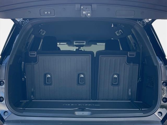 2025 Nissan Pathfinder AUTO