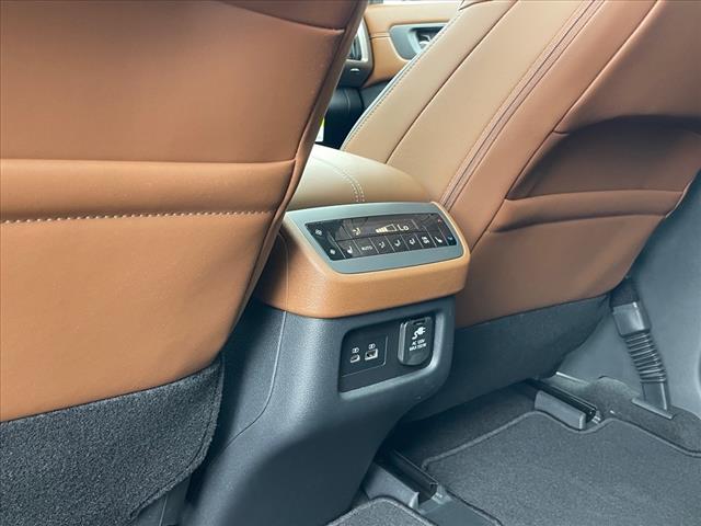 2025 Nissan Pathfinder AUTO