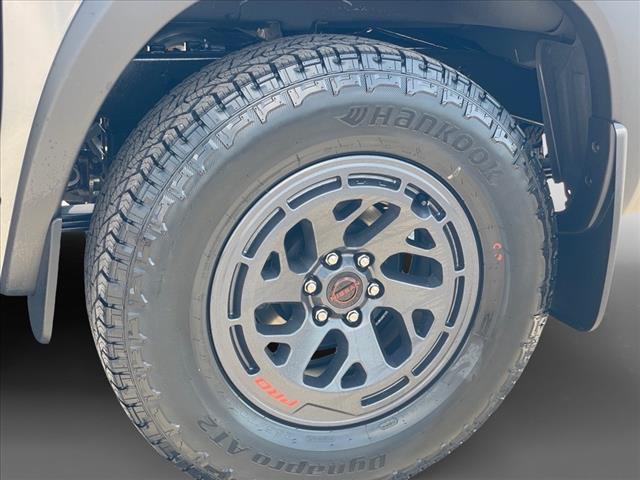 2025 Nissan Frontier AUTO