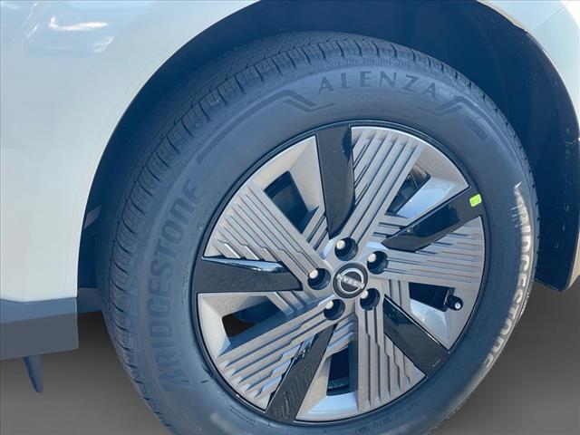 2025 Nissan Murano AUTO