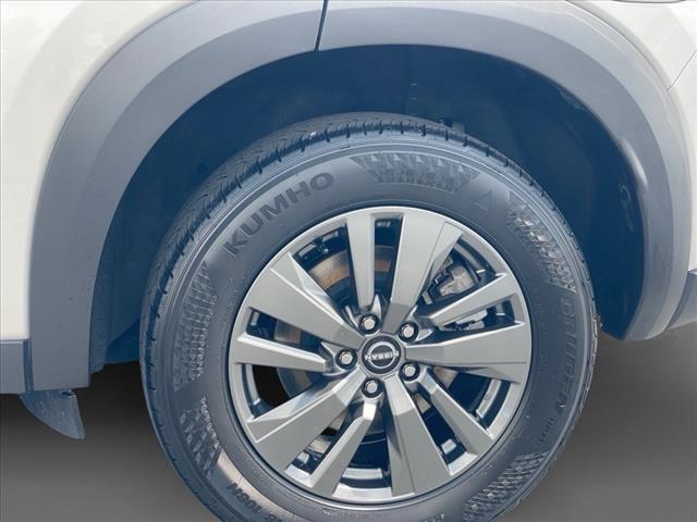 2023 Nissan Pathfinder S