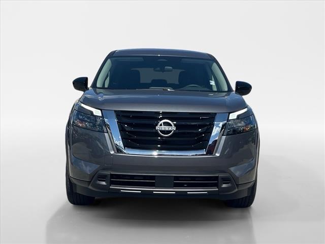 2025 Nissan Pathfinder AUTO