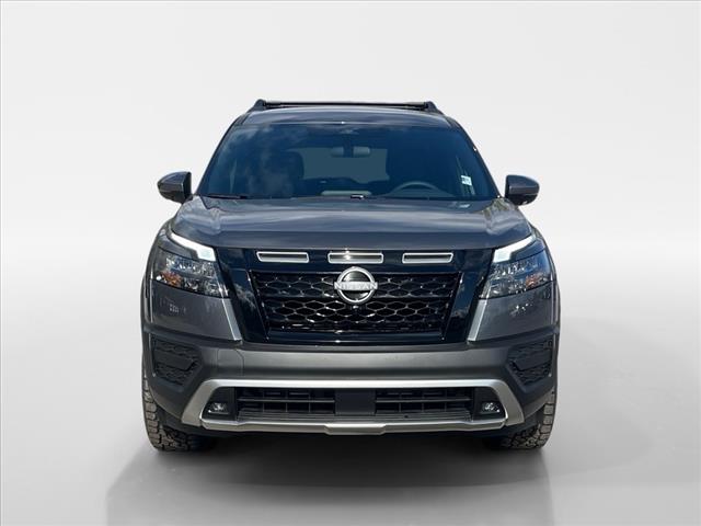2025 Nissan Pathfinder AUTO
