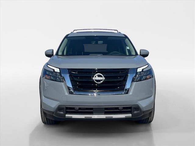 2025 Nissan Pathfinder AUTO