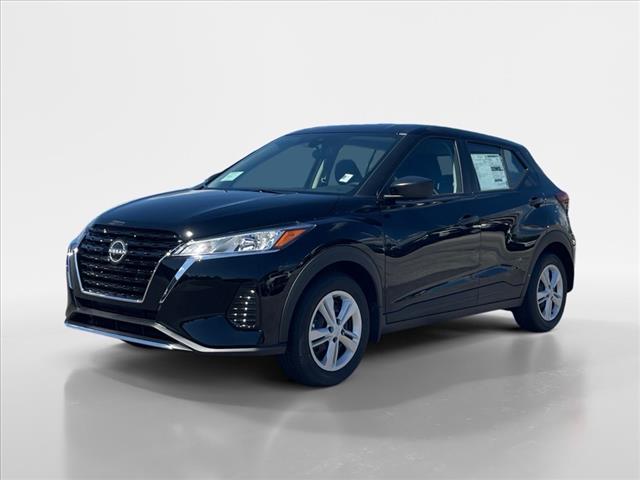 2025 Nissan Kicks Play CVT