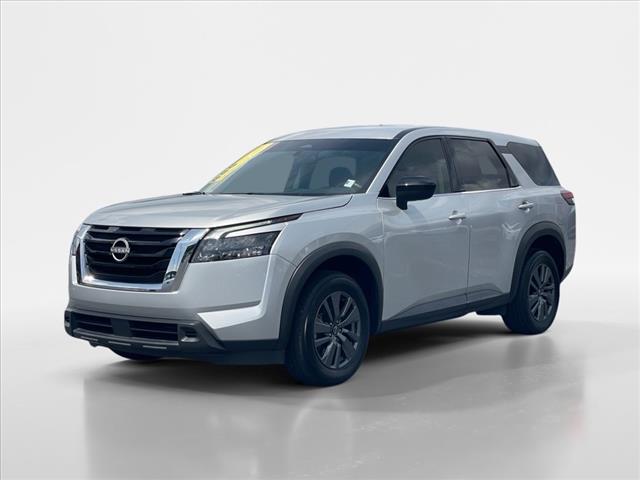 2023 Nissan Pathfinder S