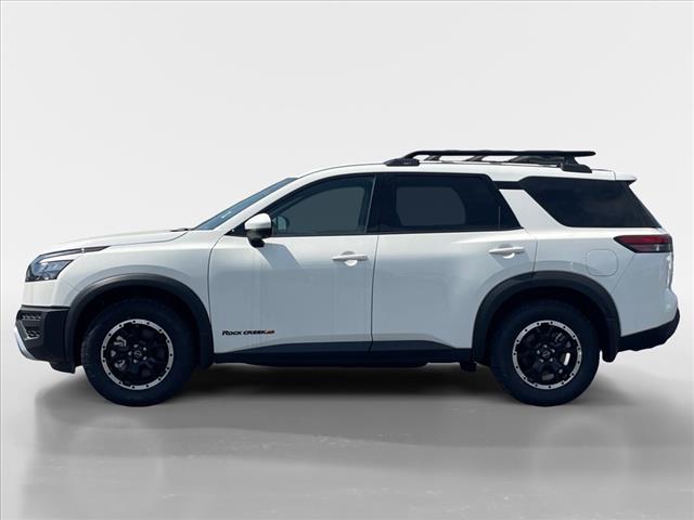2025 Nissan Pathfinder AUTO
