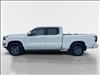 2025 Nissan Frontier AUTO