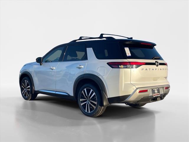 2025 Nissan Pathfinder AUTO