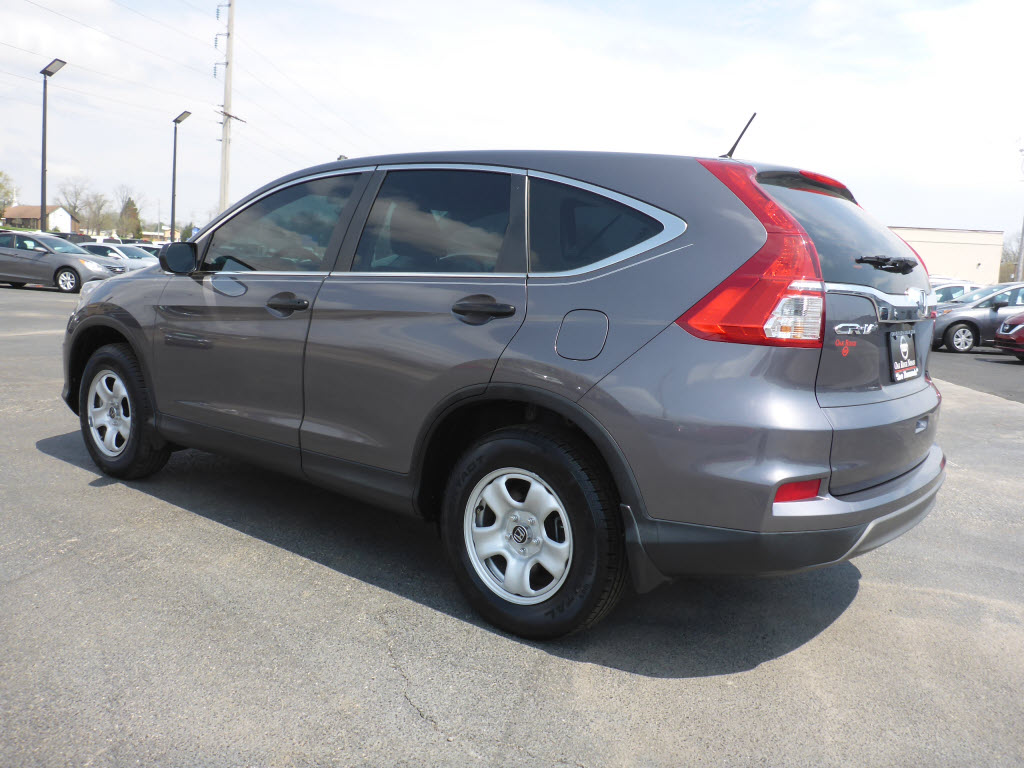 View vehicle photo 5