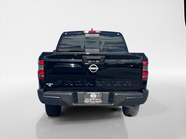 2025 Nissan Frontier AUTO