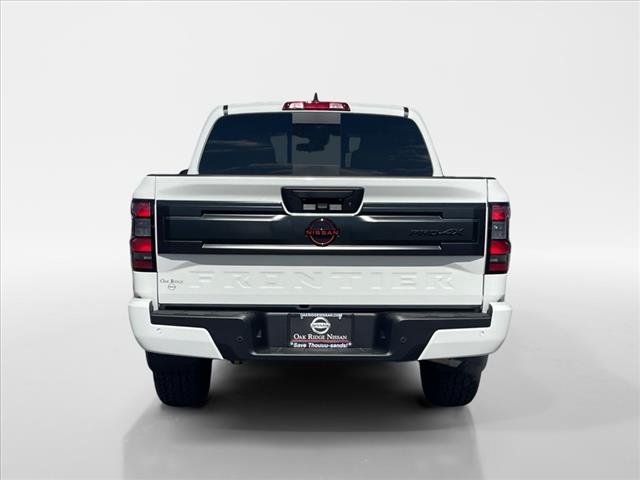 2025 Nissan Frontier AUTO