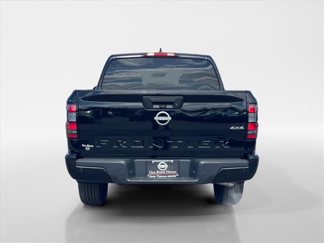 2025 Nissan Frontier AUTO