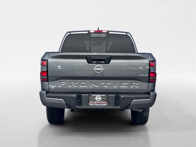 2025 Nissan Frontier AUTO