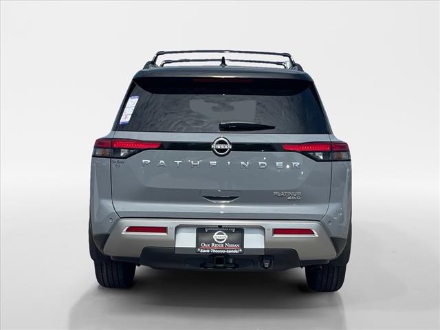 2025 Nissan Pathfinder AUTO