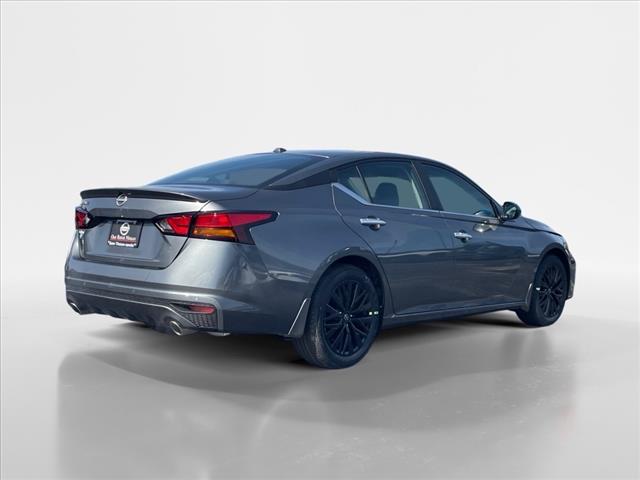 2025 Nissan Altima CVT
